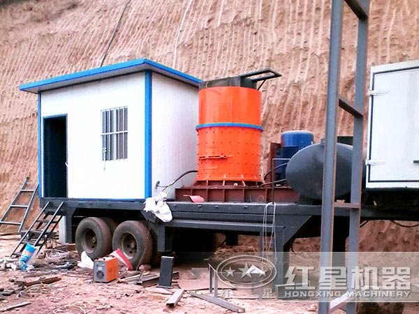 復合式破碎機生產(chǎn)現(xiàn)場