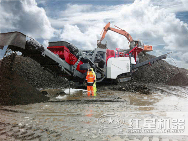 車載移動式打砂機生產(chǎn)現(xiàn)場