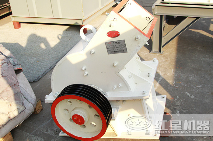 錘式粉砂機設備展示